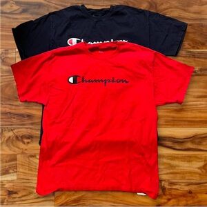 Bundle of 4 Champion shirts